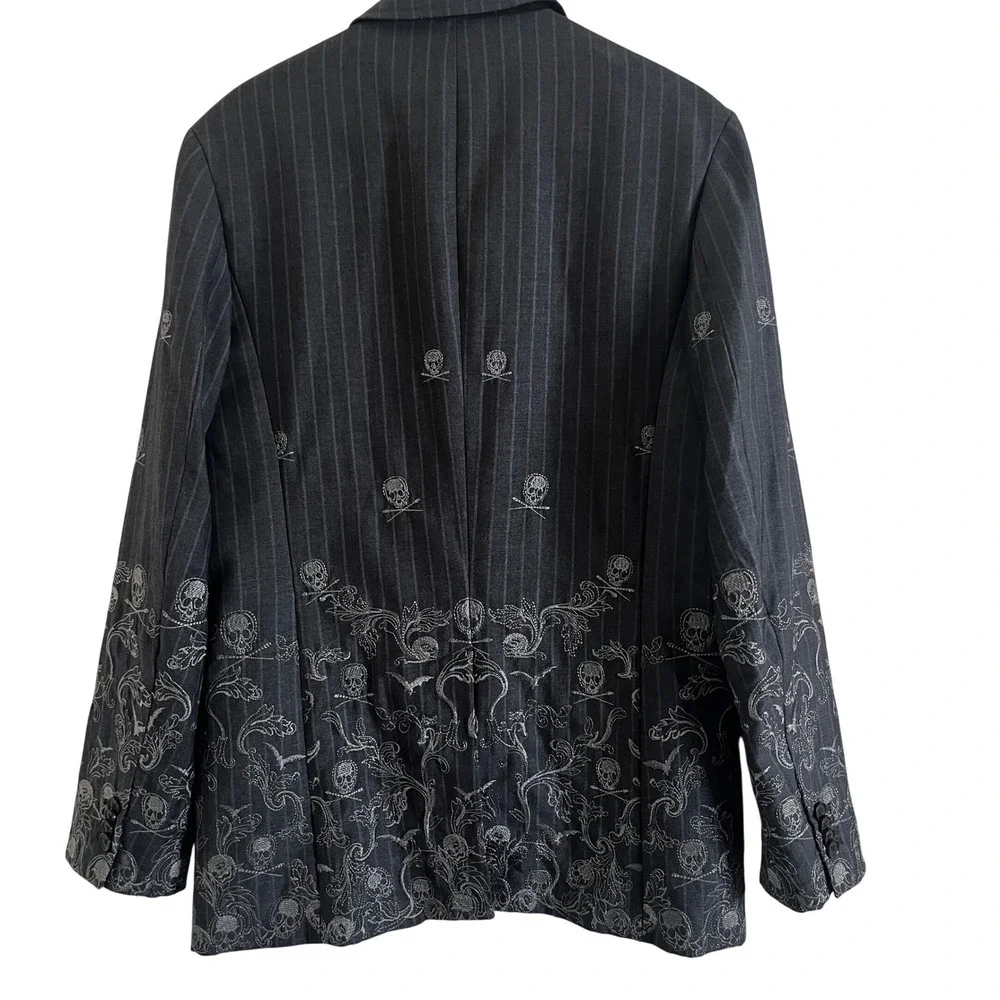 Marc Ecko Blazer Mens‎ M Grey Skull Embroidered Pinstripe Sport Coat Goth Punk